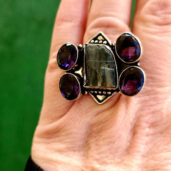 New Natural Kyanite & Amethyst 925 Silver Ring. - Picture 3 of 8